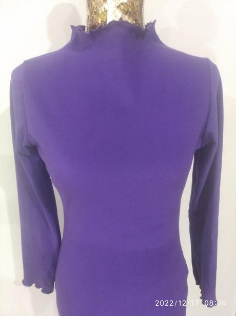 Krásne fialové midi saty, 