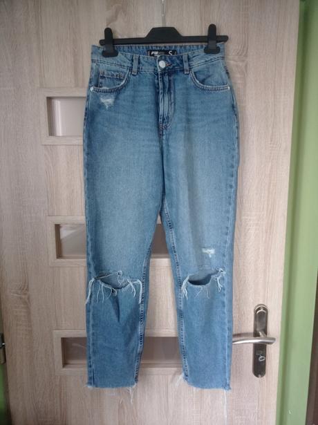 Rôzne rifle, rôzne značky, s