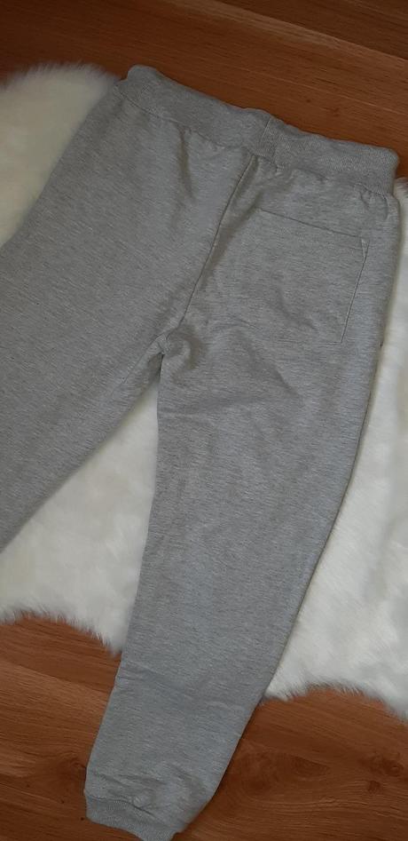 Svetlošedé tepláky, pepco,146