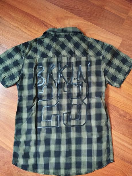 Letná košeľa, chapter young,146