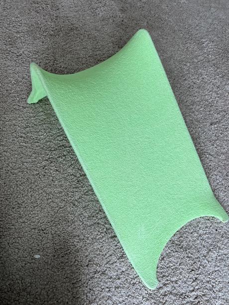 Lehatko do vane pre bábätko,