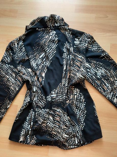 Dámsky kabátik/ nepodšité sako, authentic,52