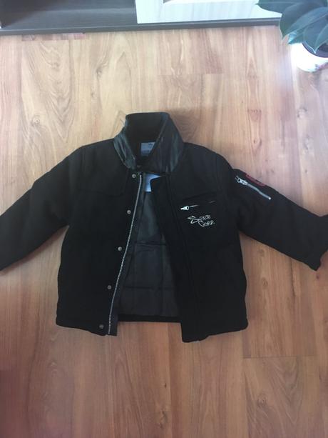 Chlapčenský kabát, 116