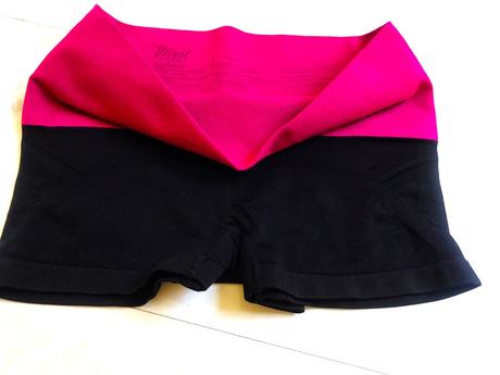 Elastické šortky, s