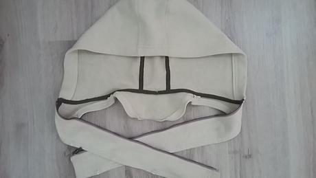 Priliehave sako vojenskej zelenej farby, 152