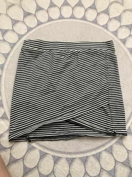 Minisukňa pruhy, gate,m