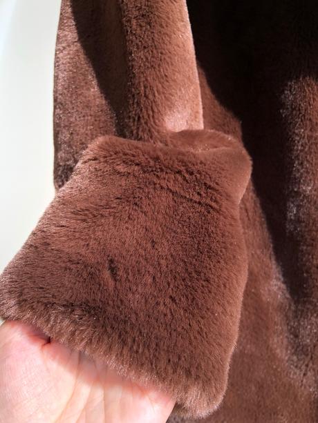 Kozusinovy kabat oakwood cyber, xl