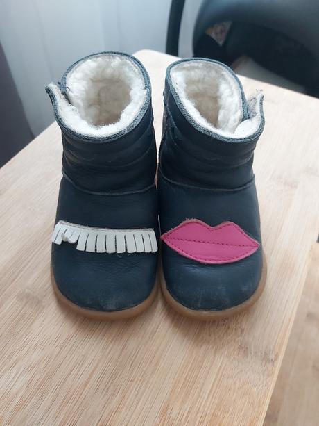 Shoo shoos, shooshoos,20