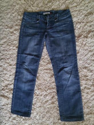 Rifle c. 27 - na nizku postavu, 26