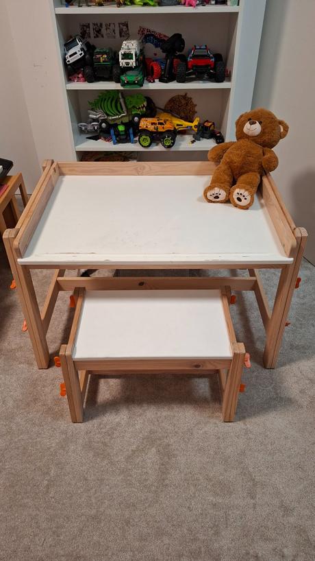 Detsktý rastúci stol ikea flisat,
