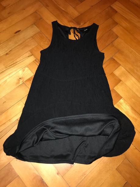 Čierne letné šaty, m