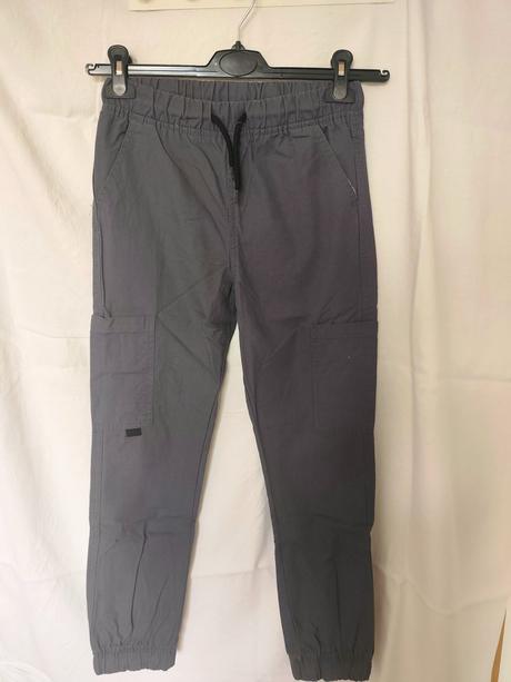 Chlapčenský outfit 2 kusy- mikina, nohavice, next,146