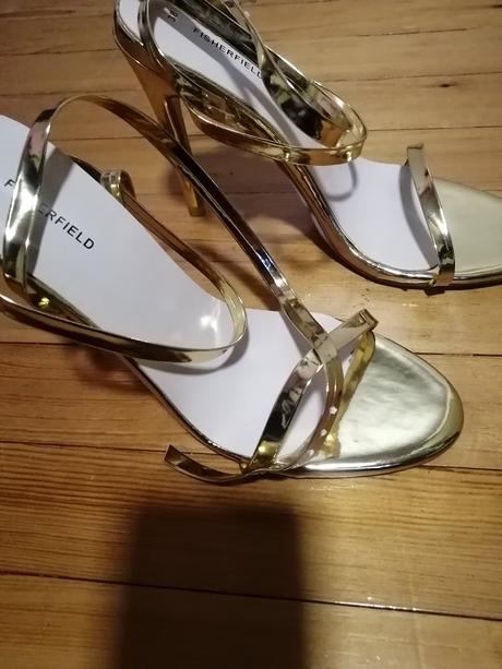 Spoločenské zlaté sandale, 38