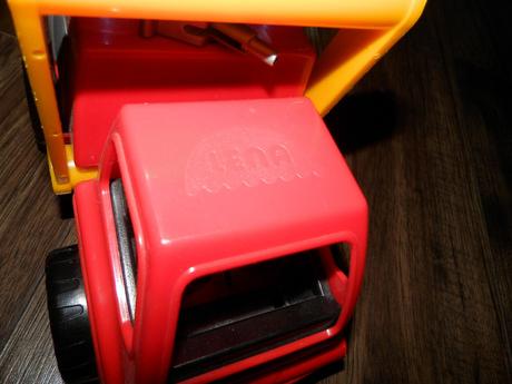 Lena hasičské auto, 