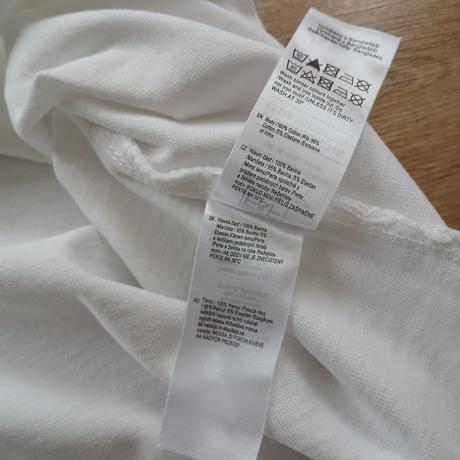 Biele tričko s flitrovou aplikáciou kvetov, f&f,l