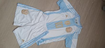 Dres messi, 140
