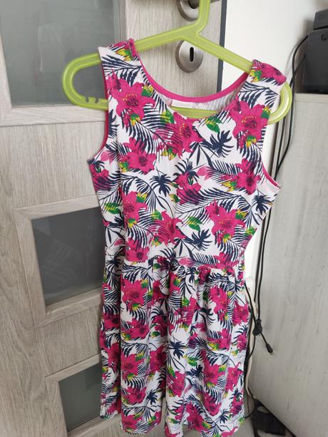 Letné šaty. 134, f&f,134