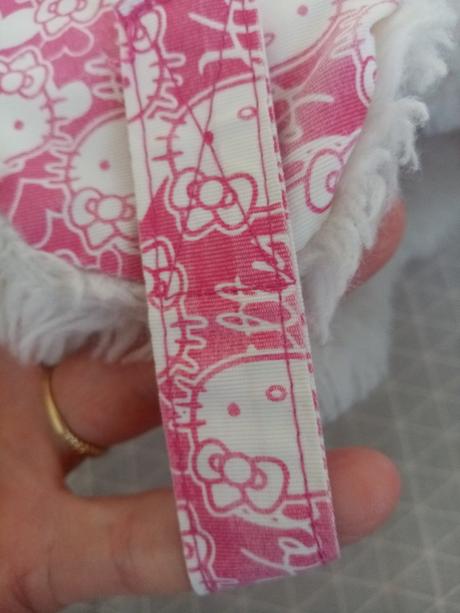 Zimná čiapka hello kitty 6 až 8 rokov, h&m,122