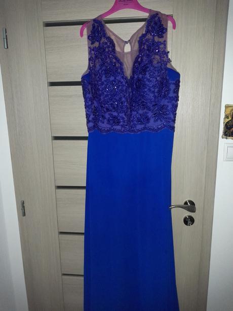 Spoločenské šaty, 46