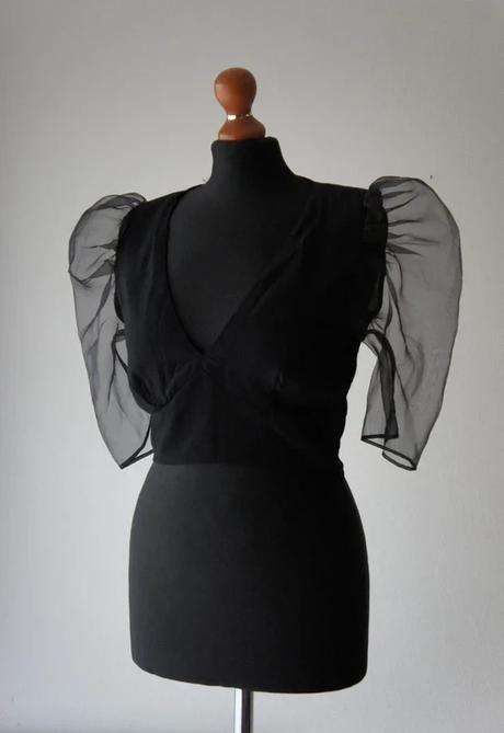 Čierny organzový crop top / blúzka zn.bershka, bershka,m