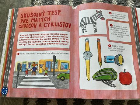 Pozor, červená kniha + hra,