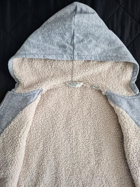 Hrejivá mikina, tchibo,158