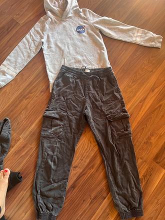 Balik kapsace  a mikina 146/152, 140–152