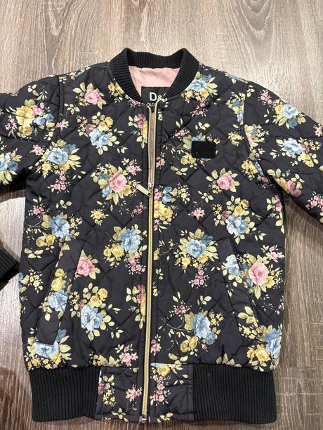 Dolce gabbana vetrovka s kvetinami na 8-9 rokov, 128