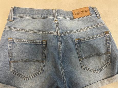 Šortky zn. jack wills vel. s a sveter, s