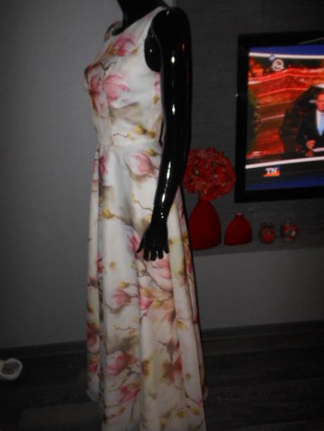 Príležitostné šaty rou, roly,36