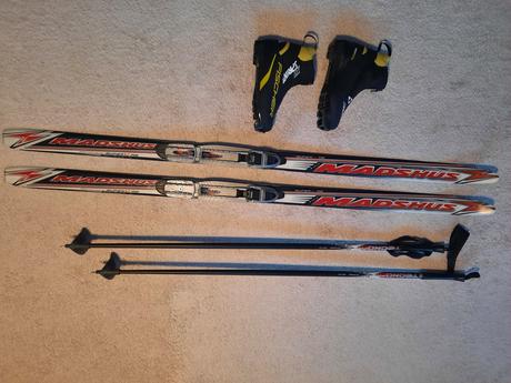 Juniorské bežky+palice+topánky, madshus