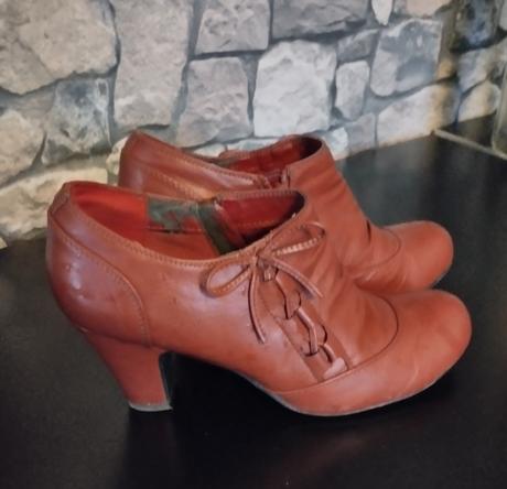 Členkové polobotky, graceland,40