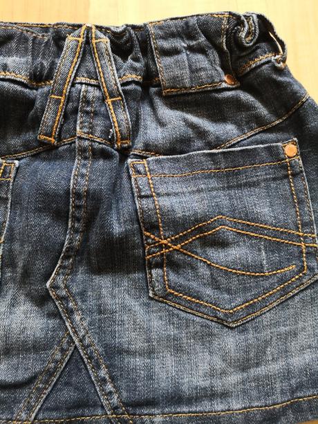 Riflova mini suknička, marks & spencer,146