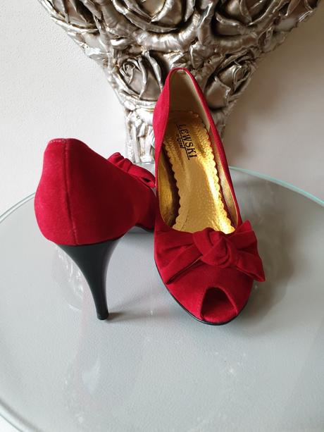 Kozene lodicky - pc 60 eur, baťa,38