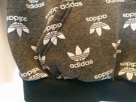 Dámska sivo čierna klokanka s bielym motívom, m, m