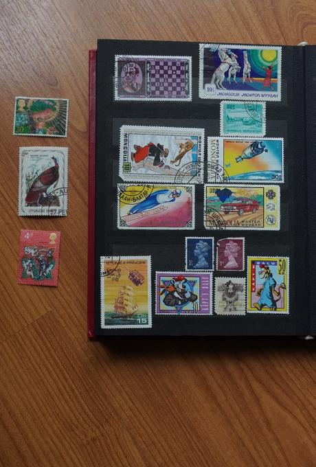 Zakladač plný známok, 