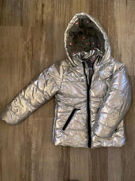 Strieborna bunda, dopodopo,104