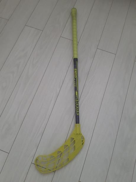 Florbalová hokejka, kensis