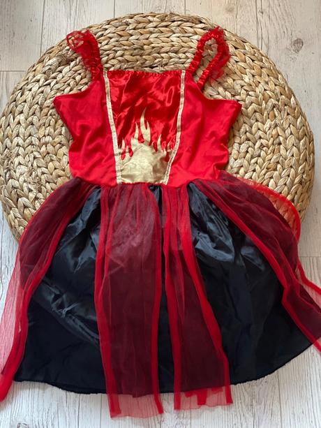 Dievčenské kostým čert, 