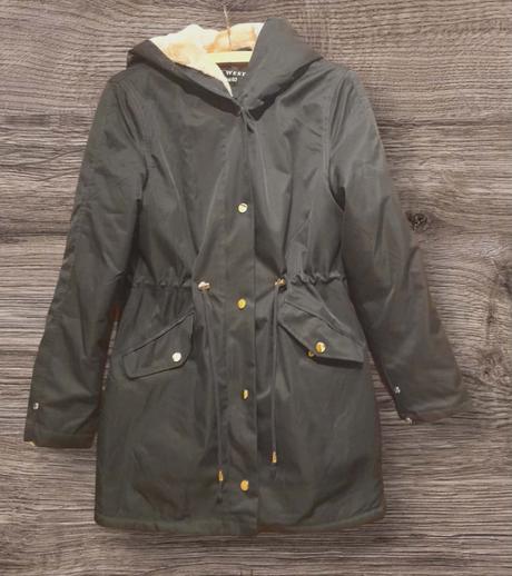 Bunda, vetrovka, parka, 40