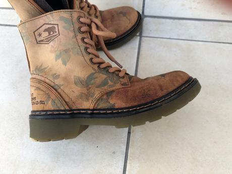 Kotnikove kvetove čižmičky bullboxer, č. 31, 31