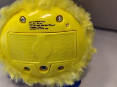 Zberateľský furby party rockers wittby hasbro 2013,