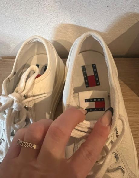 Tenisky, tommy hilfiger,39