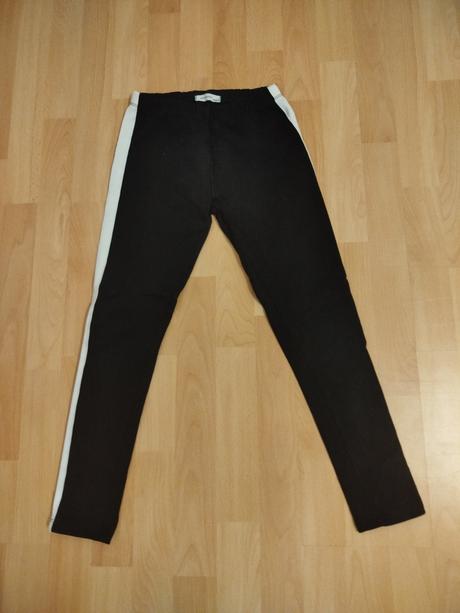 Balík- oblečko ako nové, 122–134