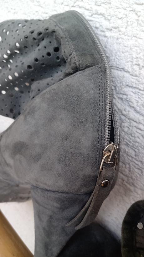 Čizmy zn.vic -made in italy s postovnym, 40