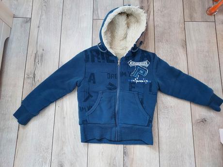 Mikina s kožušinkou, 122