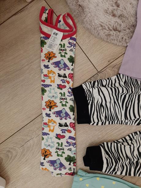 Balík pyžamiek, 122–134