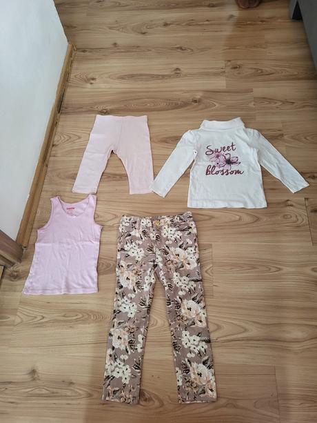 Balík oblečka, 104–116