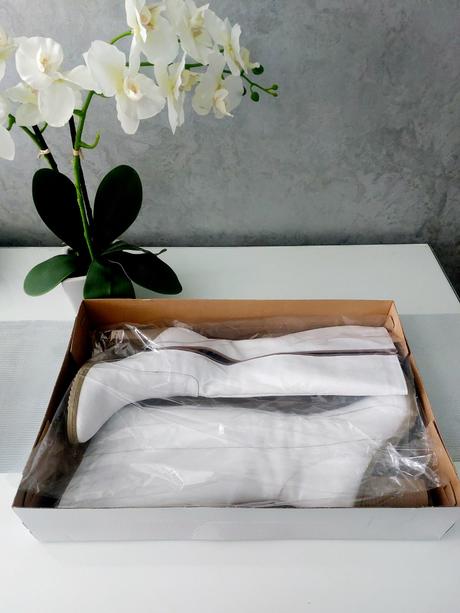 Dámske čižmy -pravá koža- zateplené, 38