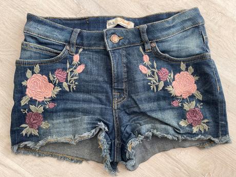Šortky značky clockhouse, clockhouse,36